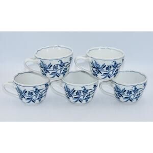 BLUE DANUBE Oversized Blue Onion Pattern Porcelain Split Handle Coffee Tea Cups